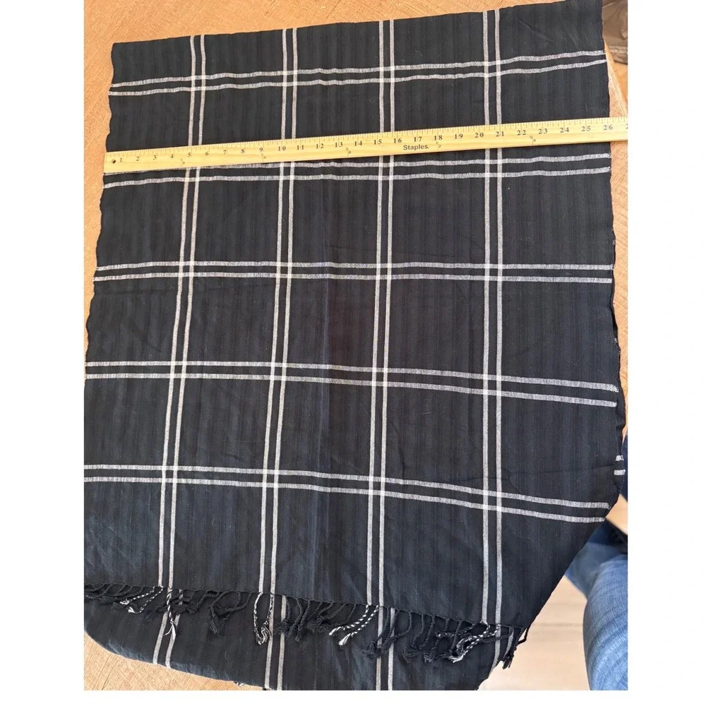 Krama Wheel Scarf NWT Black White Plaid Checked 100% Cotton Handwoven Cambodia